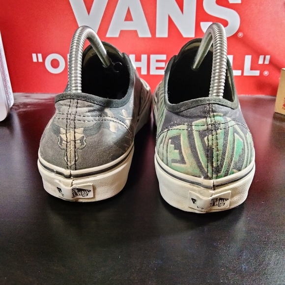 Vans Authentic - Picture 3 of 8